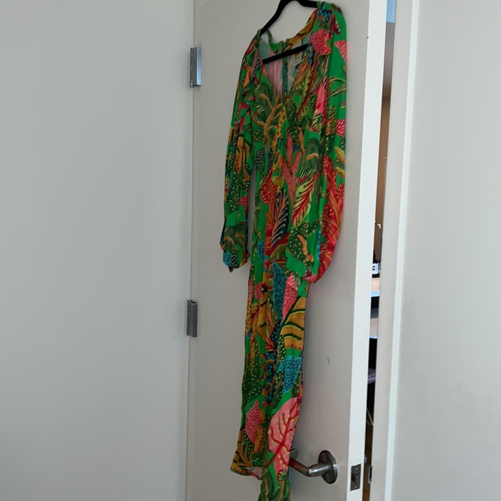 Farm Rio dress size small - Picture 2 of 3
